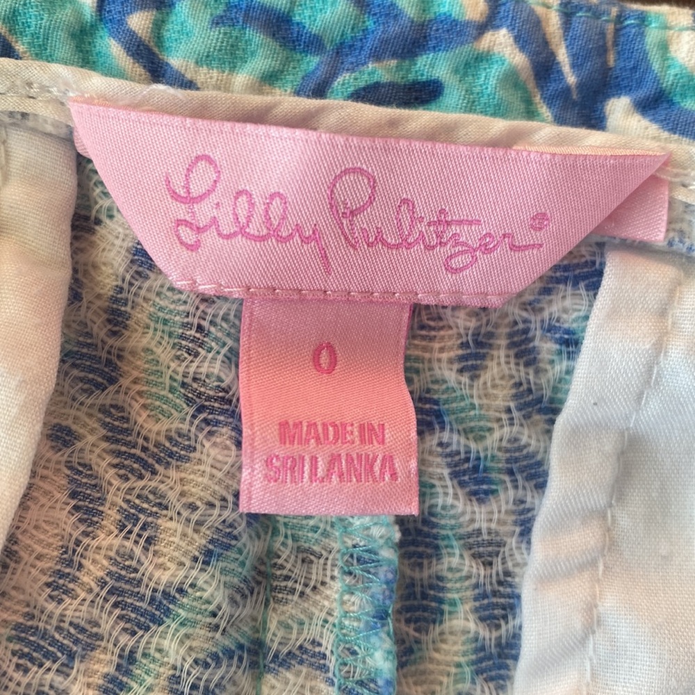 Lilly Pulitzer Shorts - Picture 8 of 11